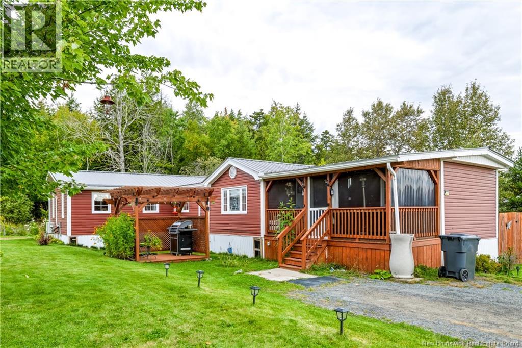 29 Clarence Crescent, Nackawic, New Brunswick