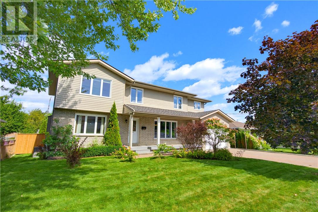 176 Cranbrook, Sudbury, Ontario  P3E 2N3 - Photo 2 - 2130413