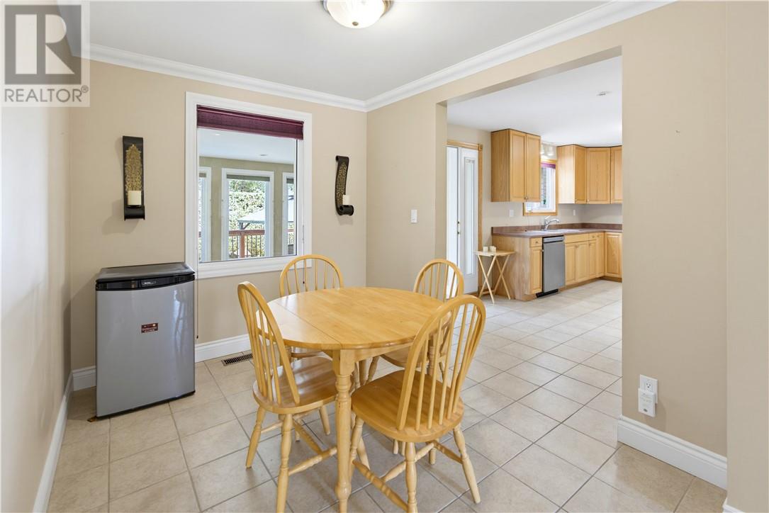 176 Cranbrook, Sudbury, Ontario  P3E 2N3 - Photo 6 - 2130413