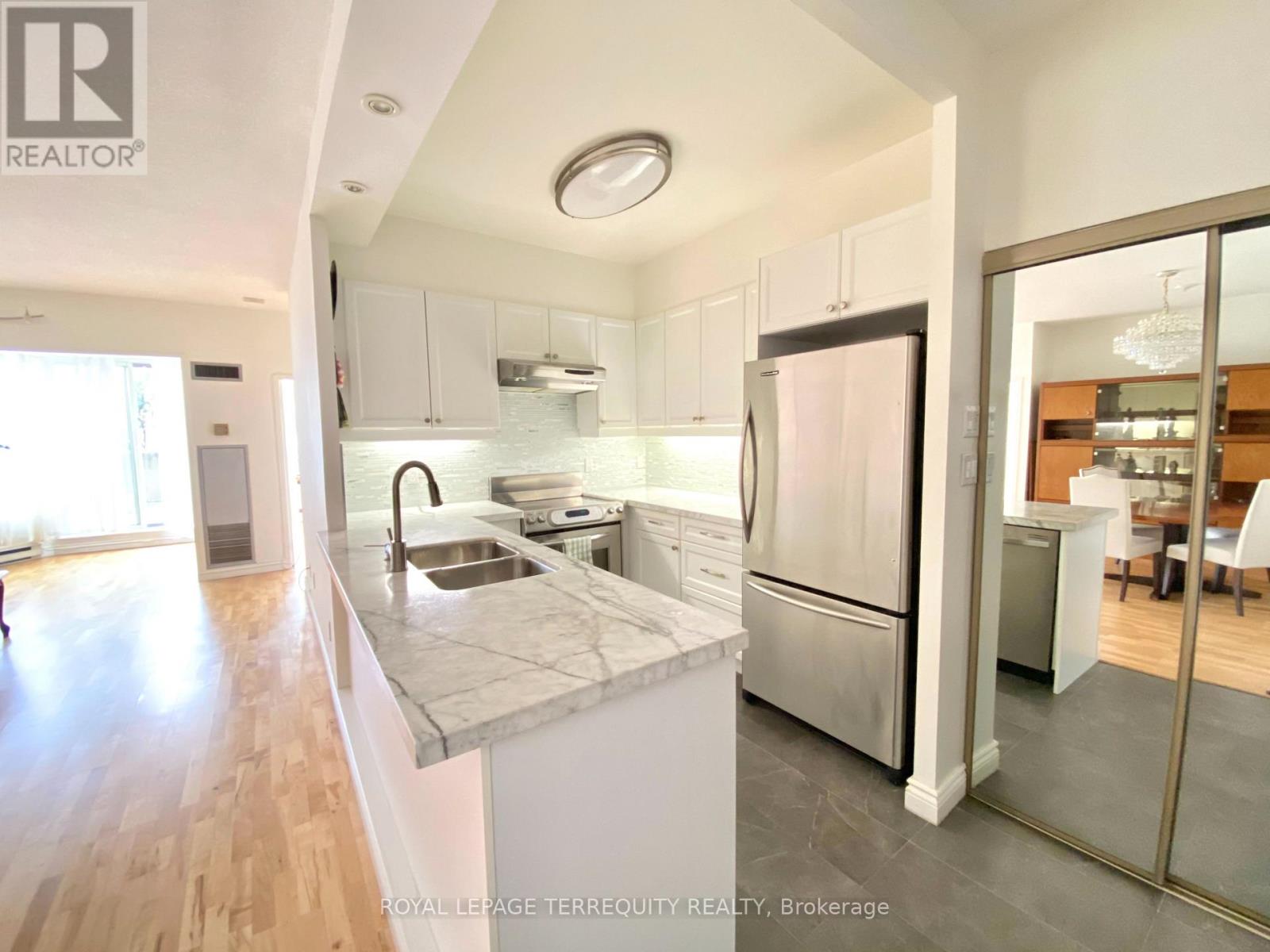201 - 30 Greenfield Avenue, Toronto, Ontario  M2N 6N3 - Photo 17 - C13799808