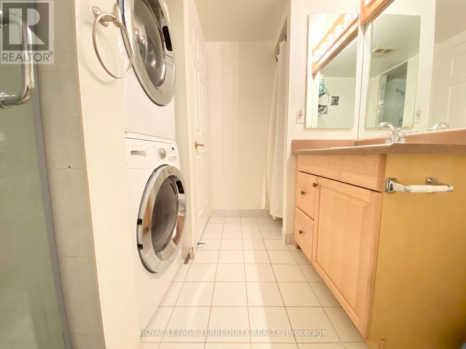 201 - 30 Greenfield Avenue, Toronto, Ontario  M2N 6N3 - Photo 7 - C13799808