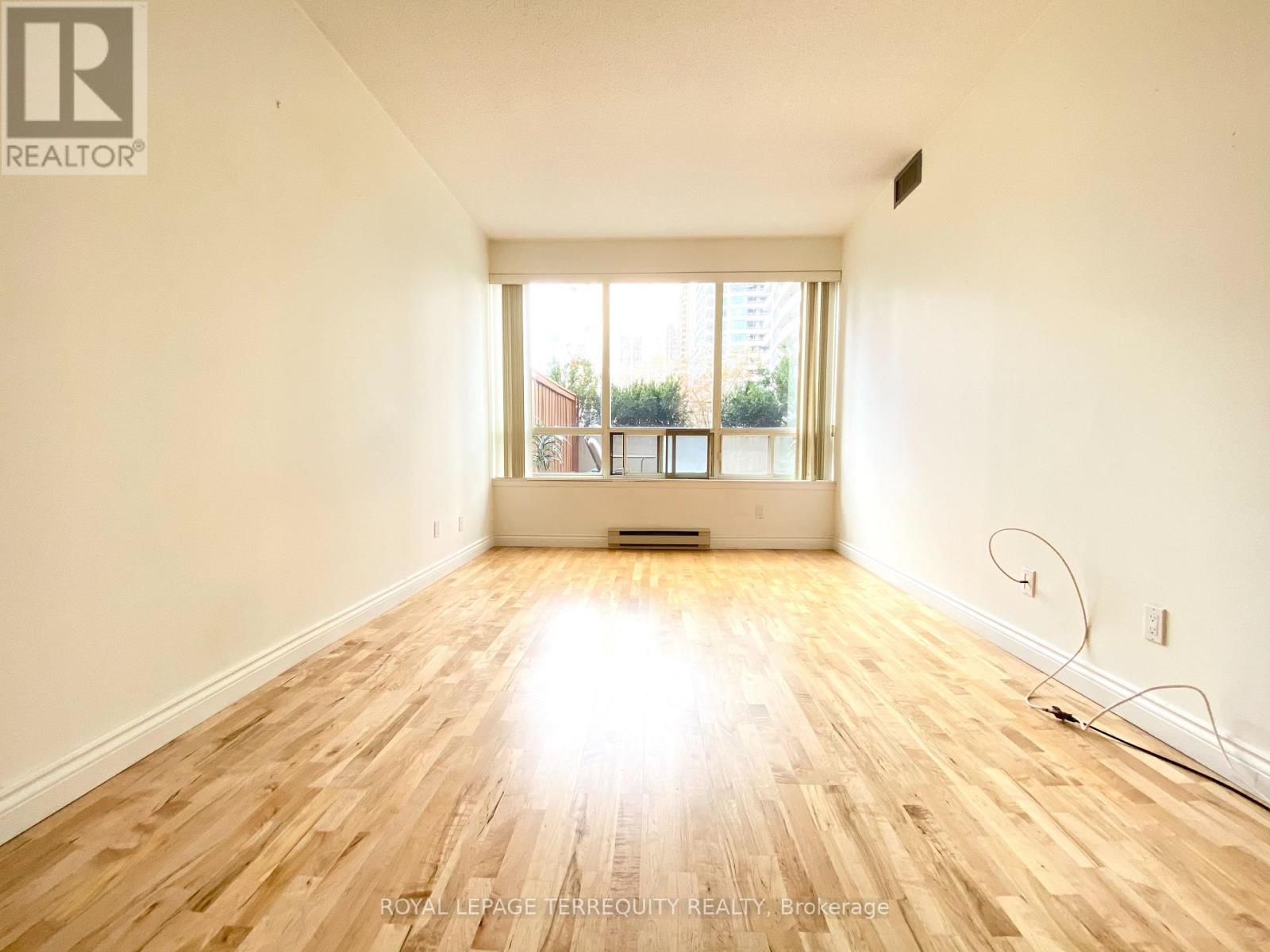 201 - 30 Greenfield Avenue, Toronto, Ontario  M2N 6N3 - Photo 9 - C13799808