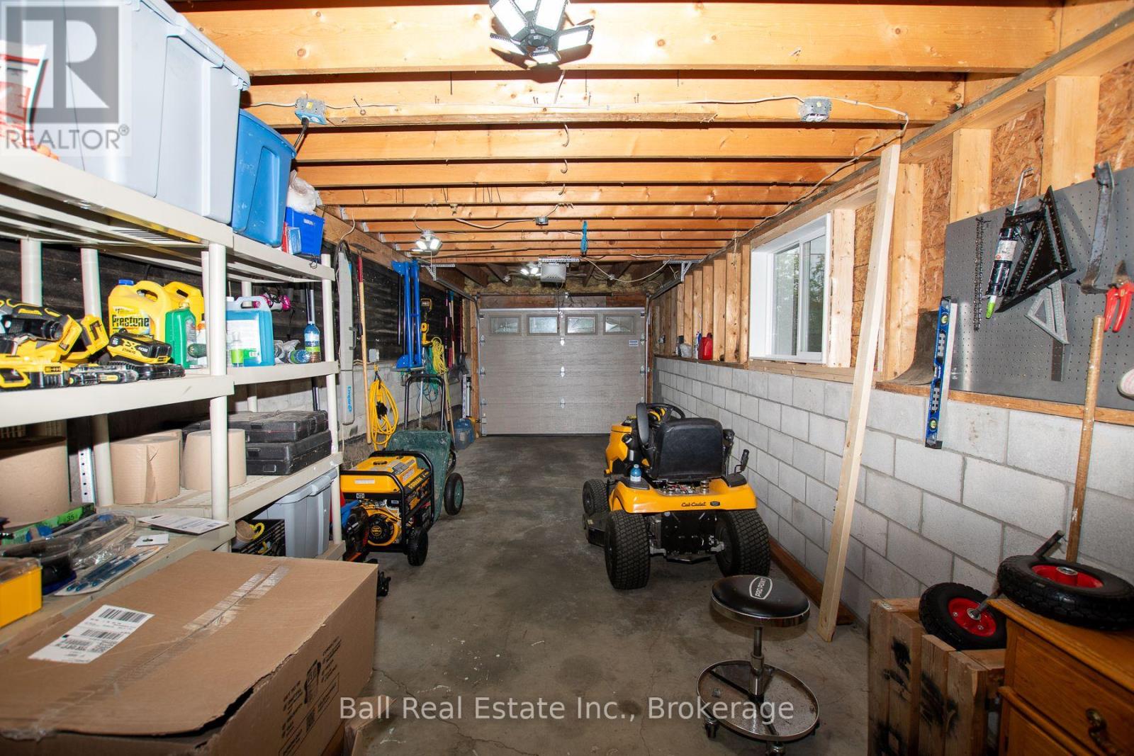 14 THOMAS STREET photo 26