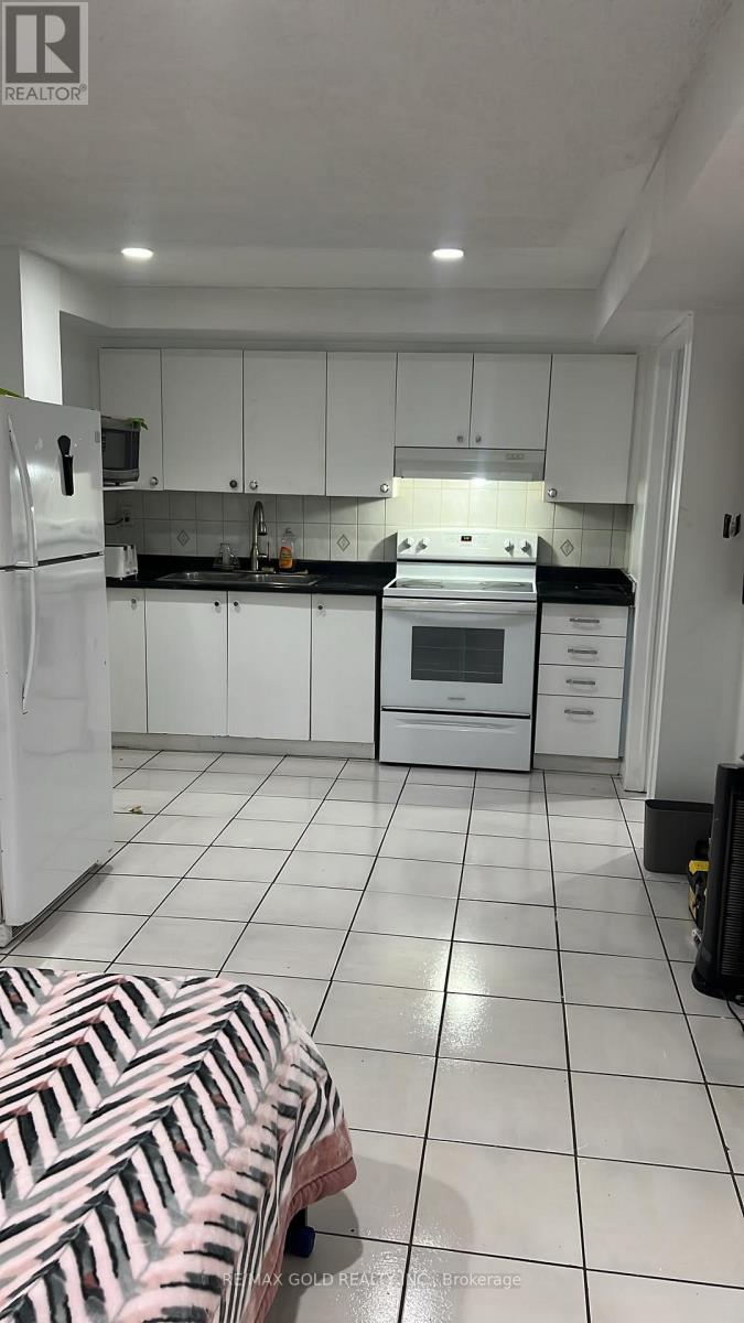 117 Sal Circle, Brampton, Ontario  L6R 1H5 - Photo 23 - W13724482