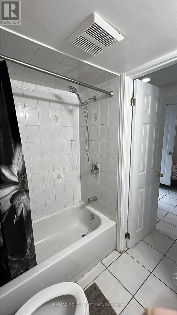 117 Sal Circle, Brampton, Ontario  L6R 1H5 - Photo 28 - W13724482