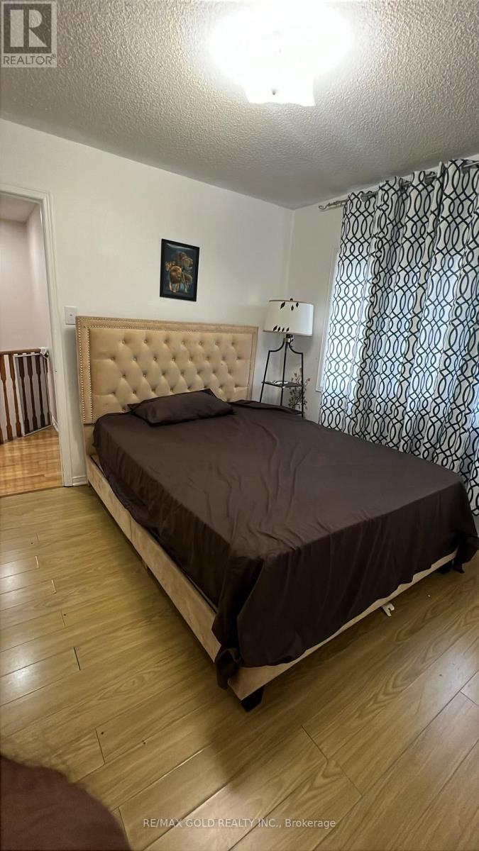117 Sal Circle, Brampton, Ontario  L6R 1H5 - Photo 11 - W13724482