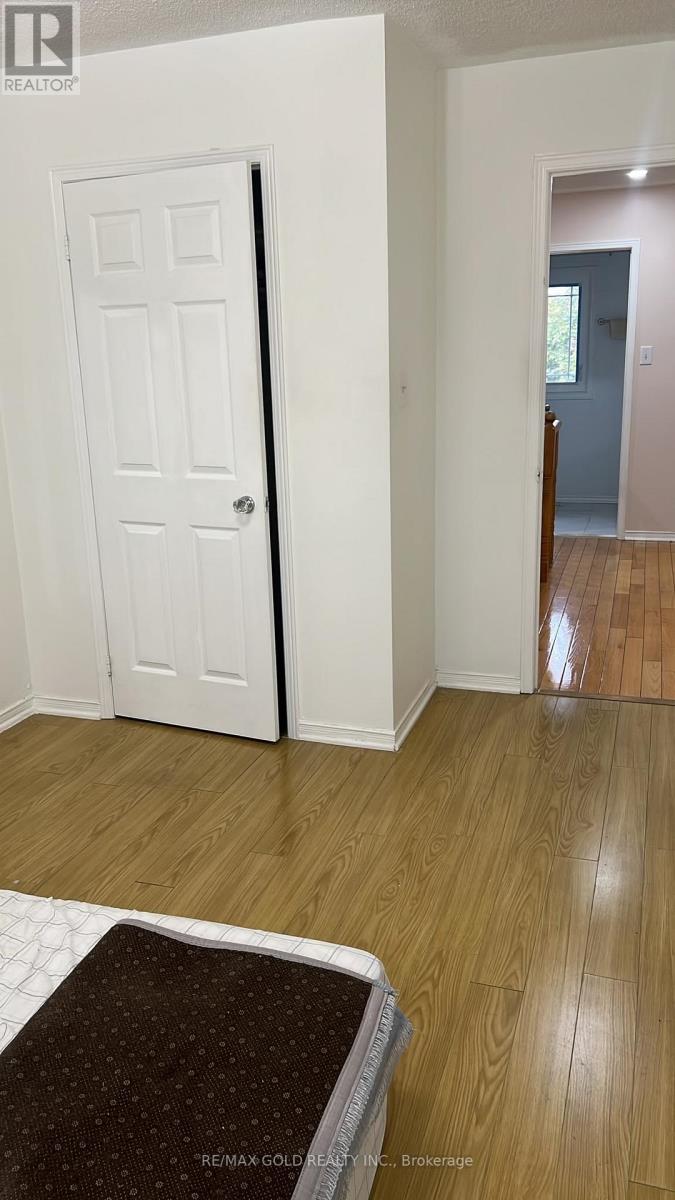 117 Sal Circle, Brampton, Ontario  L6R 1H5 - Photo 15 - W13724482