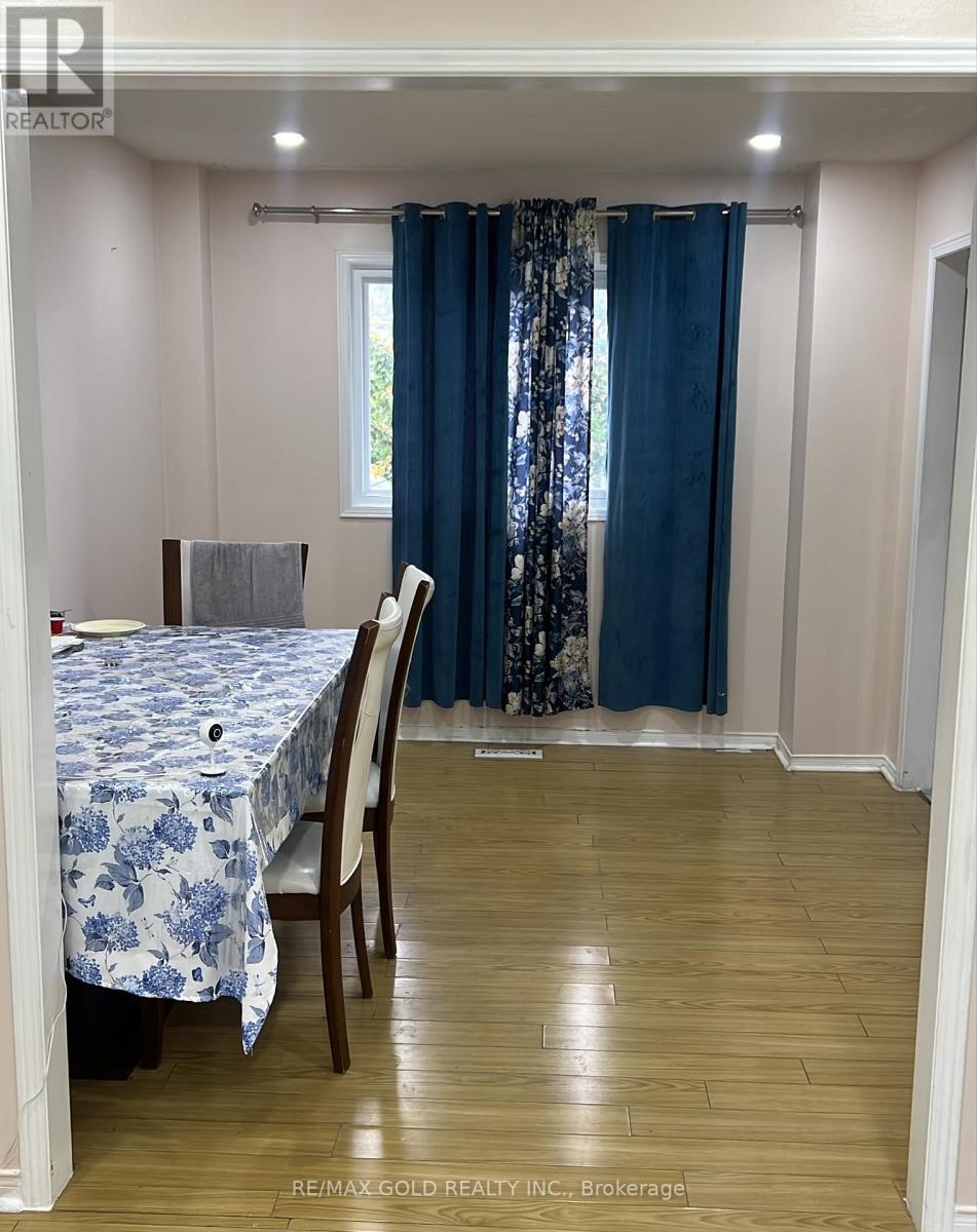 117 Sal Circle, Brampton, Ontario  L6R 1H5 - Photo 6 - W13724482