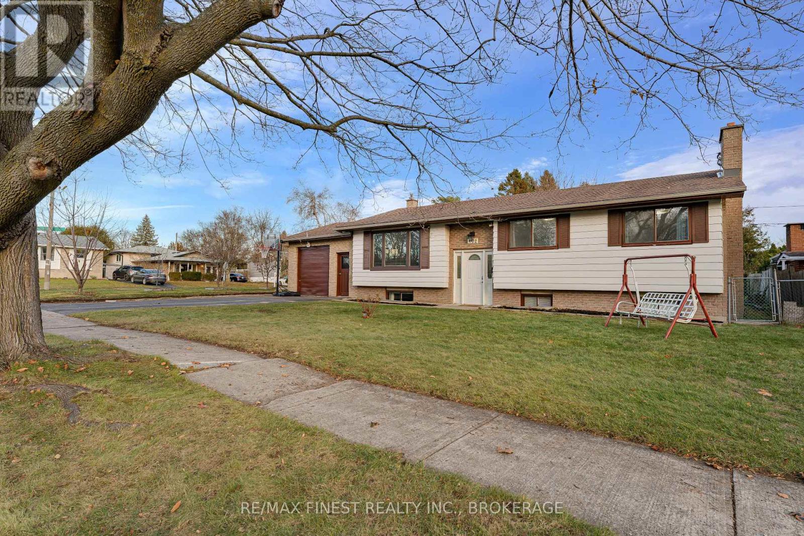 602 Watford Place, Kingston, Ontario  K7M 5W8 - Photo 2 - X13801298
