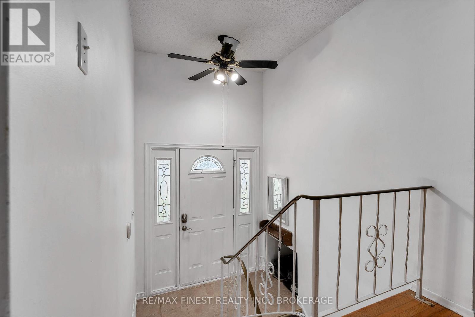 602 Watford Place, Kingston, Ontario  K7M 5W8 - Photo 4 - X13801298