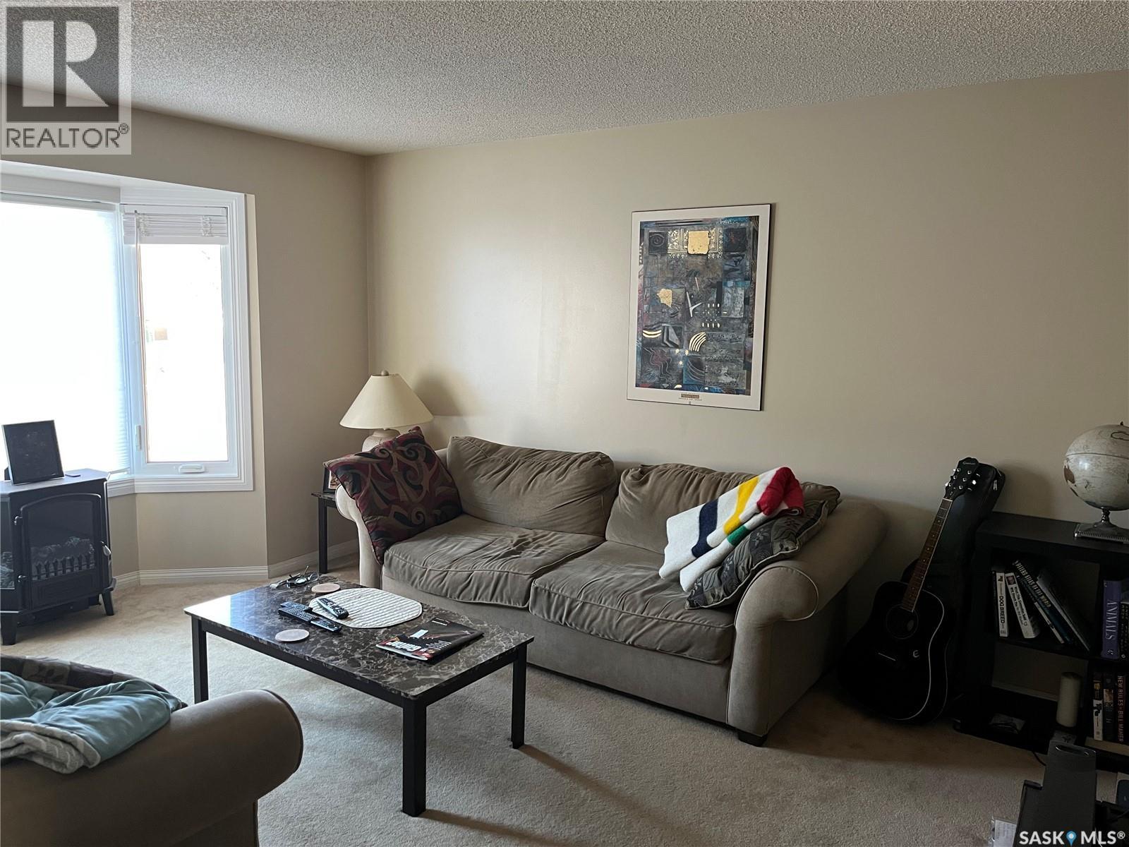 1055 Kenderdine Drive N, Regina, Saskatchewan  S4X 4H5 - Photo 12 - SK048815