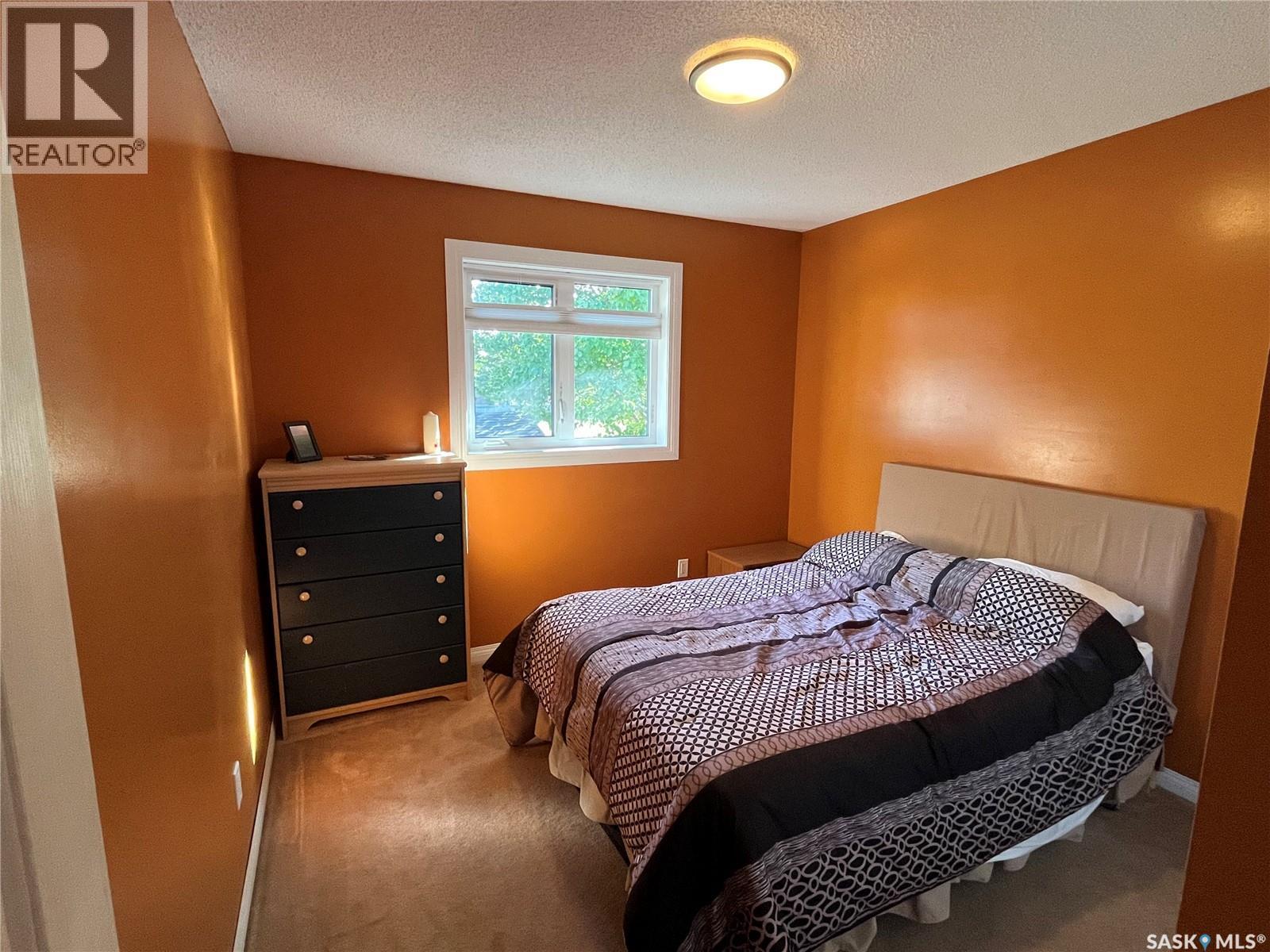 1055 Kenderdine Drive N, Regina, Saskatchewan  S4X 4H5 - Photo 21 - SK048815