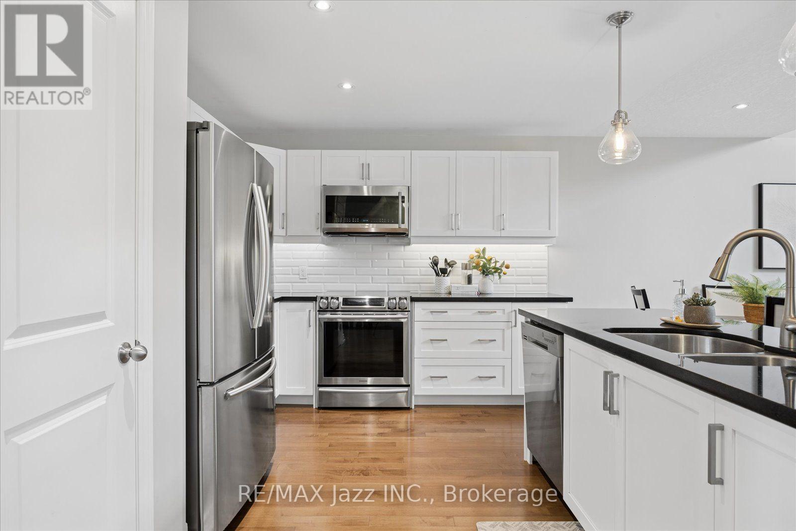 11 Bigwood Crescent, Port Hope, Ontario  L1A 0C8 - Photo 15 - X13801376