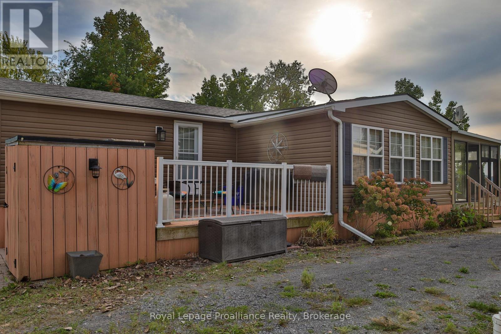 486 CTY RD 18- 50 CHERRY BEACH LANE, Prince Edward County, Ontario