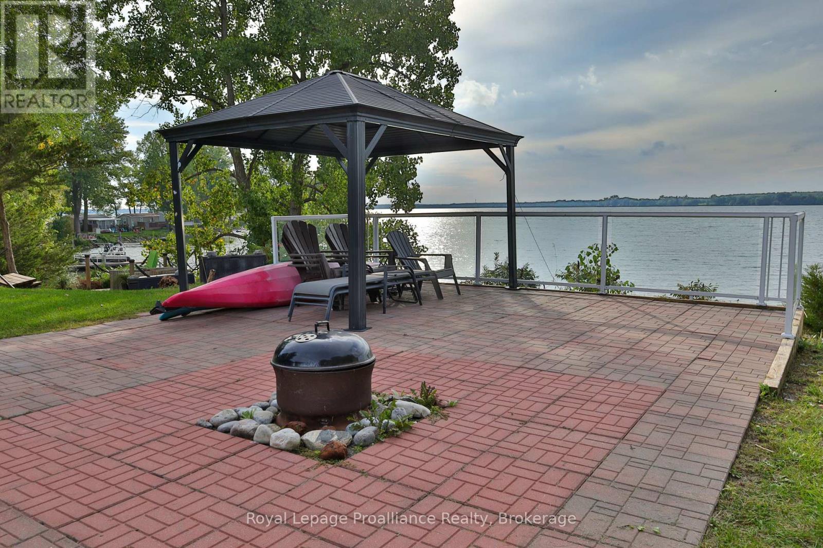 486 Cty Rd 18- 50 Cherry Beach Lane, Prince Edward County, Ontario  K0K 2T0 - Photo 32 - X13801512