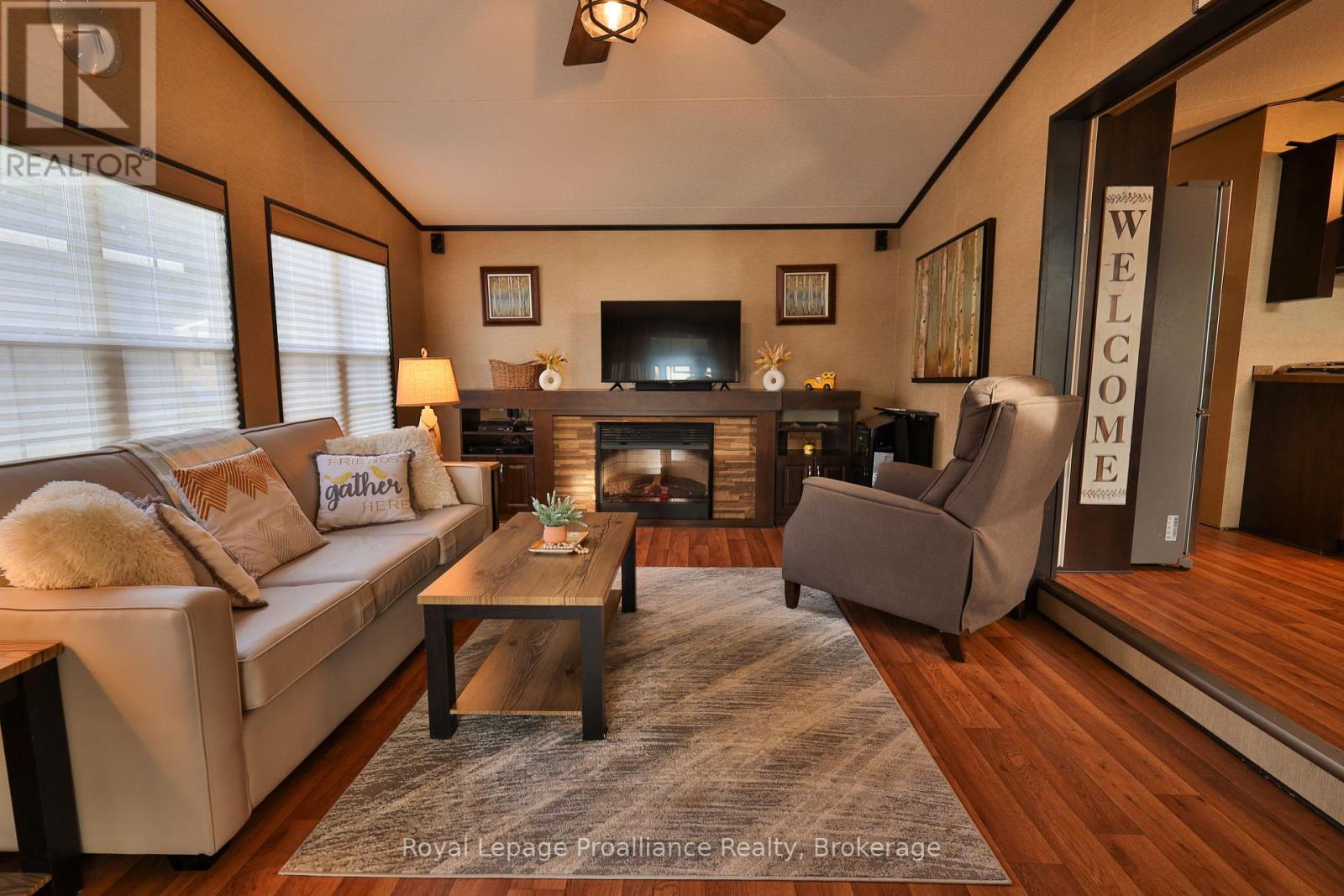 486 Cty Rd 18- 50 Cherry Beach Lane, Prince Edward County, Ontario  K0K 2T0 - Photo 5 - X13801512