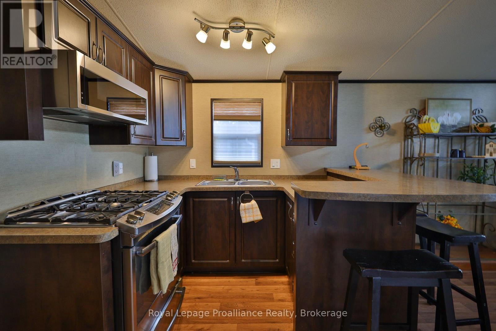 486 Cty Rd 18- 50 Cherry Beach Lane, Prince Edward County, Ontario  K0K 2T0 - Photo 8 - X13801512