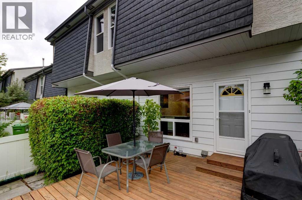 386 Brae Glen Crescent SW, Calgary, Alberta  T2W 1B6 - Photo 27 - A2343218
