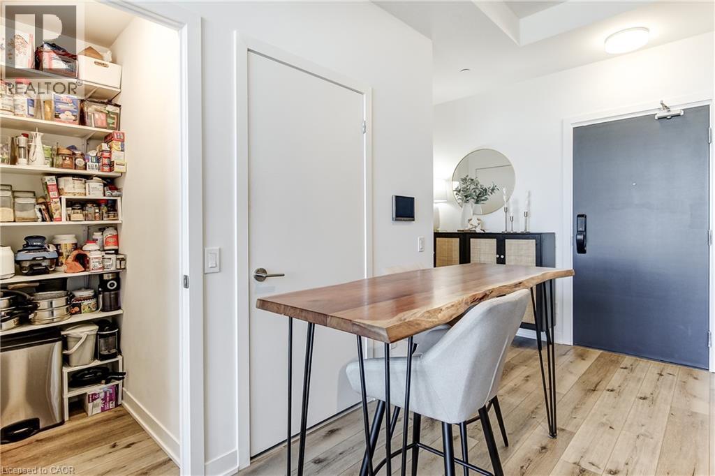 405 Dundas Street W Unit# Ph03, Oakville, Ontario  L6M 5P9 - Photo 18 - 40863300