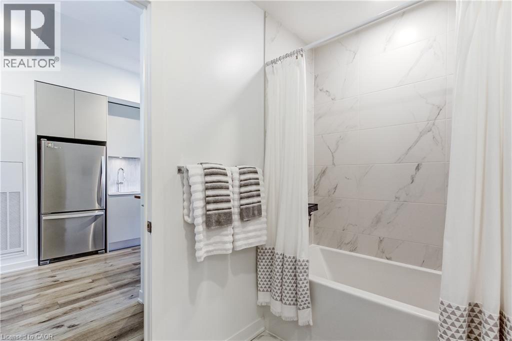 405 Dundas Street W Unit# Ph03, Oakville, Ontario  L6M 5P9 - Photo 25 - 40863300