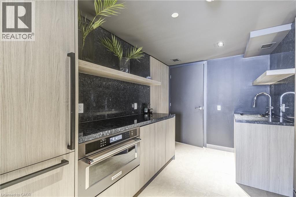 405 Dundas Street W Unit# Ph03, Oakville, Ontario  L6M 5P9 - Photo 44 - 40863300