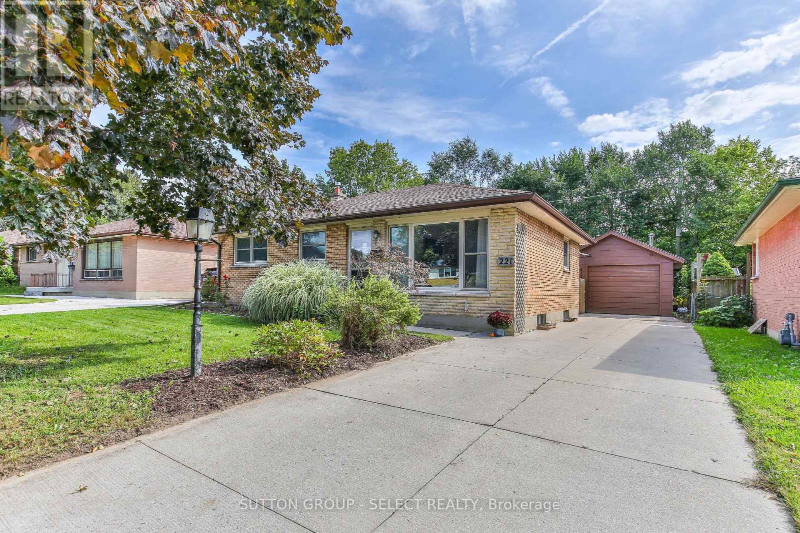 221 Manitoulin Drive
