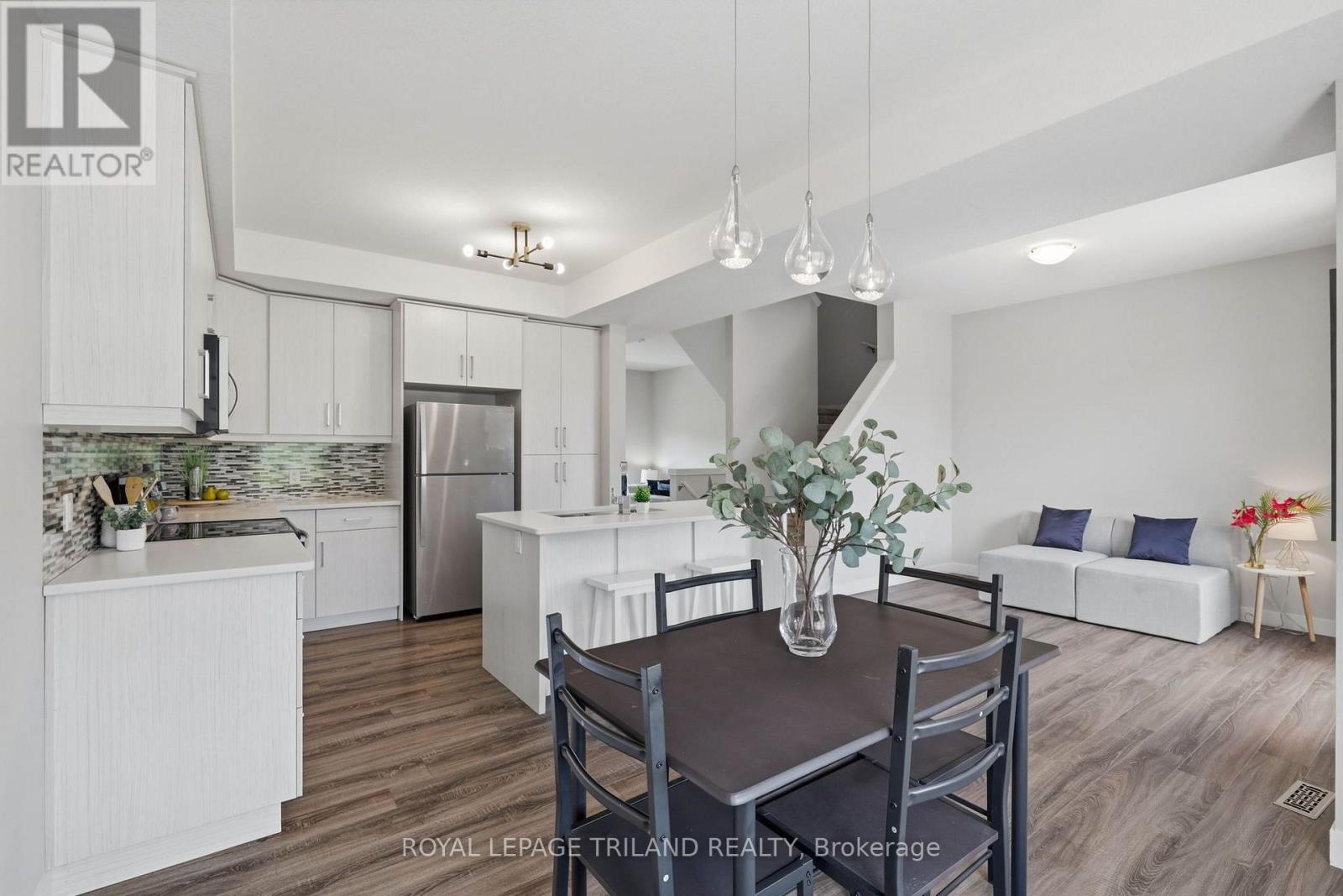 954 West Village Square, London North, Ontario  N6H 0J7 - Photo 18 - X13801354
