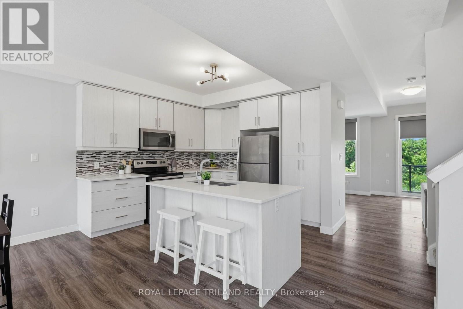 954 West Village Square, London North, Ontario  N6H 0J7 - Photo 21 - X13801354