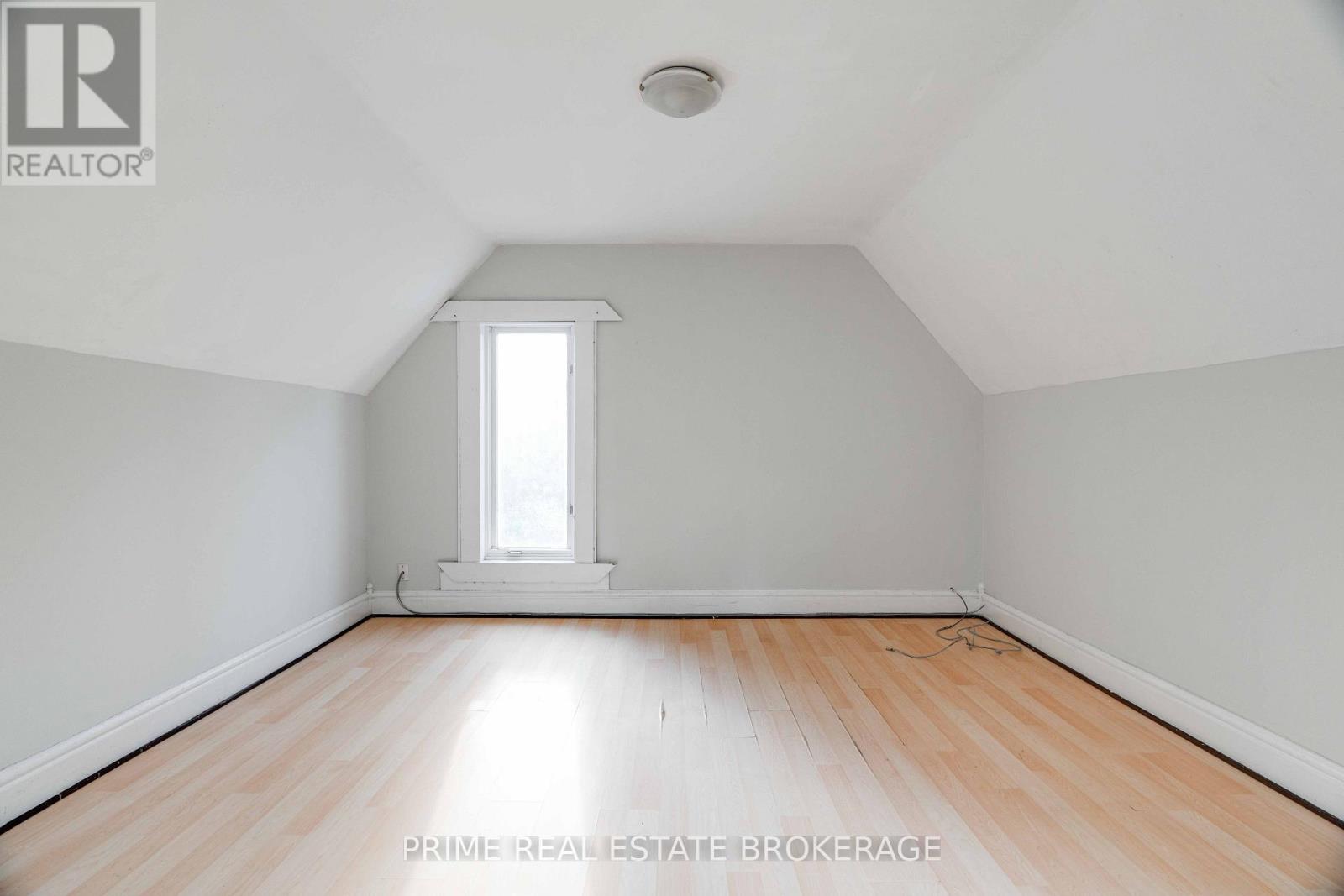 7 Marmora Street, London East, Ontario  N5Z 1Z4 - Photo 8 - X13801422