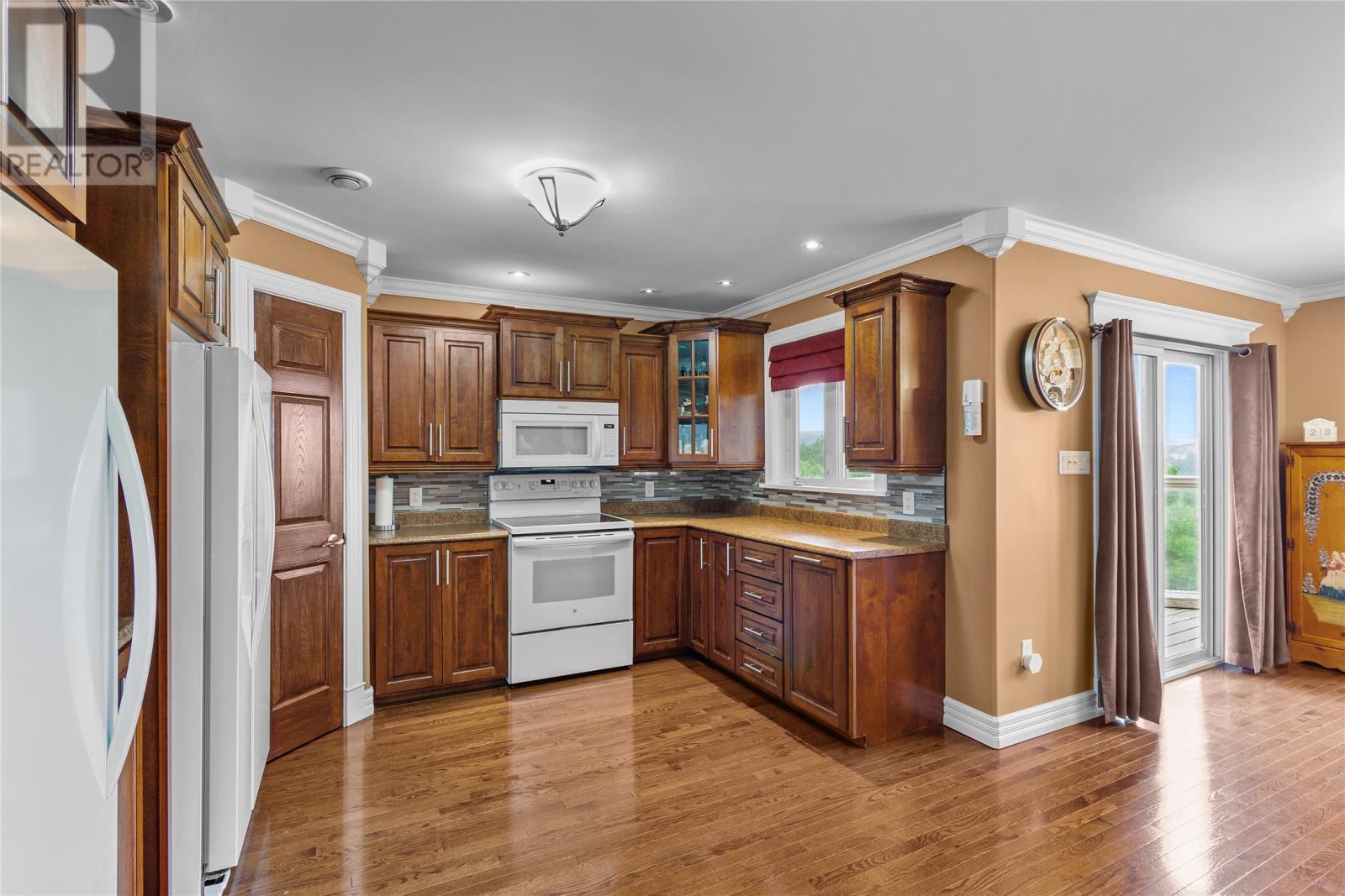 45 Kestrel Drive, Paradise — photo 14