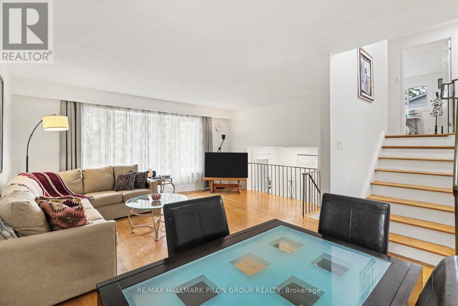 16 Eastpark Drive, Ottawa, Ontario  K1B 3Z8 - Photo 8 - X13801348