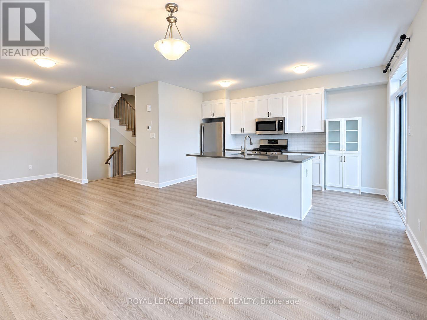 286 Elsie Macgill Walk, Ottawa, Ontario  K2W 0L2 - Photo 11 - X13801444