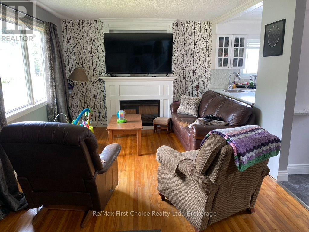 72 Brompton Road, Red Rock, Ontario  P0T 2P0 - Photo 4 - X13801224