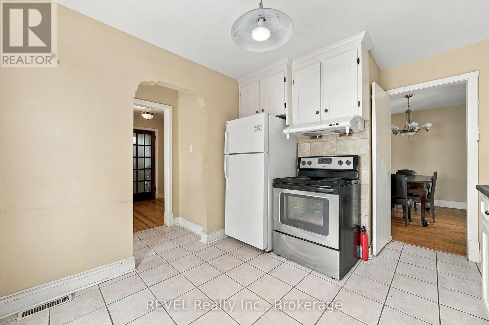 5892 Murray Street, Niagara Falls, Ontario  L2G 2J8 - Photo 10 - X13801454