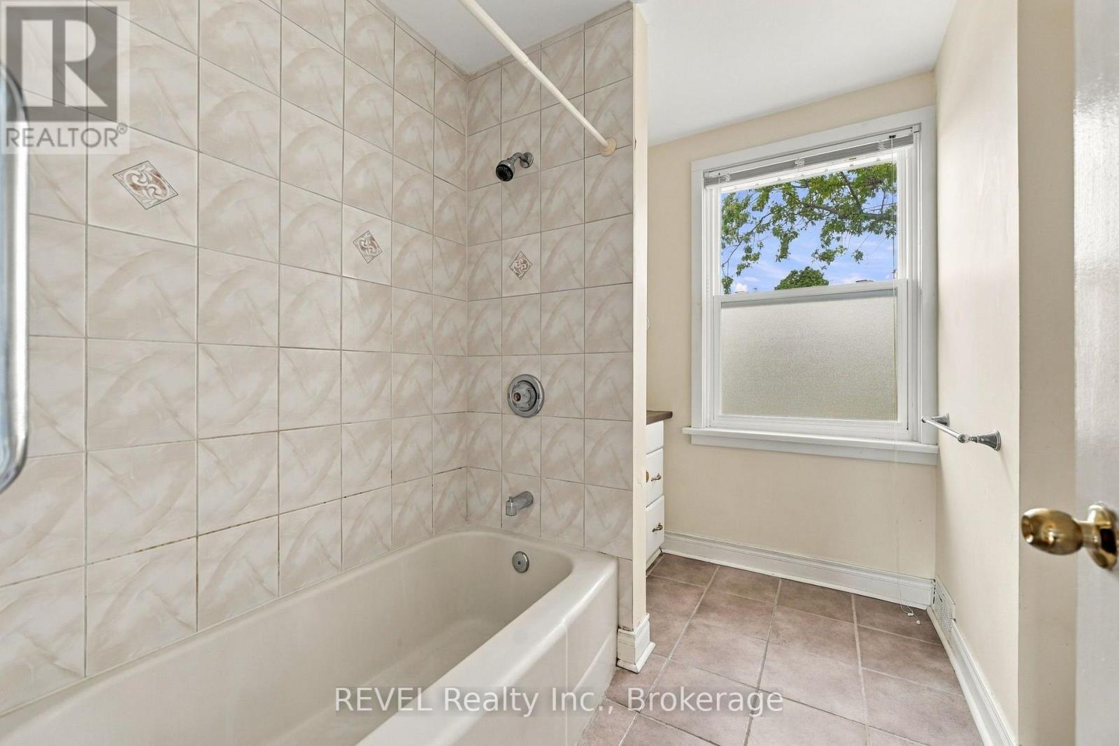 5892 Murray Street, Niagara Falls, Ontario  L2G 2J8 - Photo 22 - X13801454
