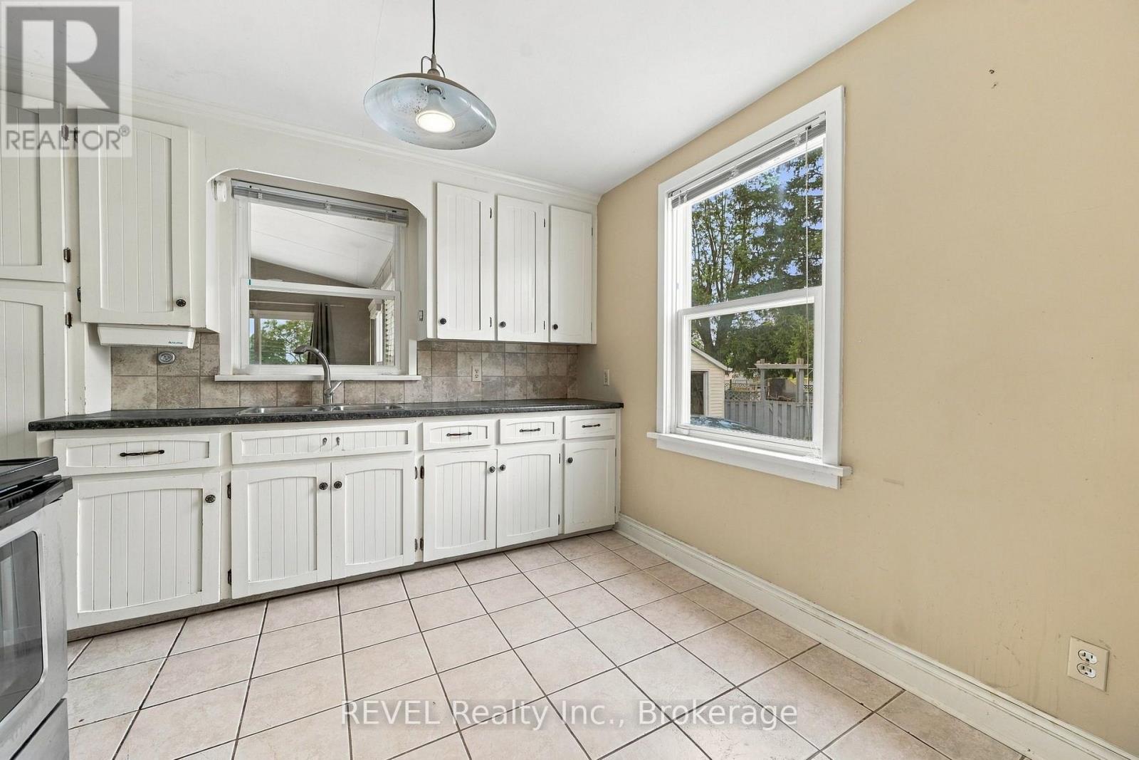 5892 Murray Street, Niagara Falls, Ontario  L2G 2J8 - Photo 8 - X13801454