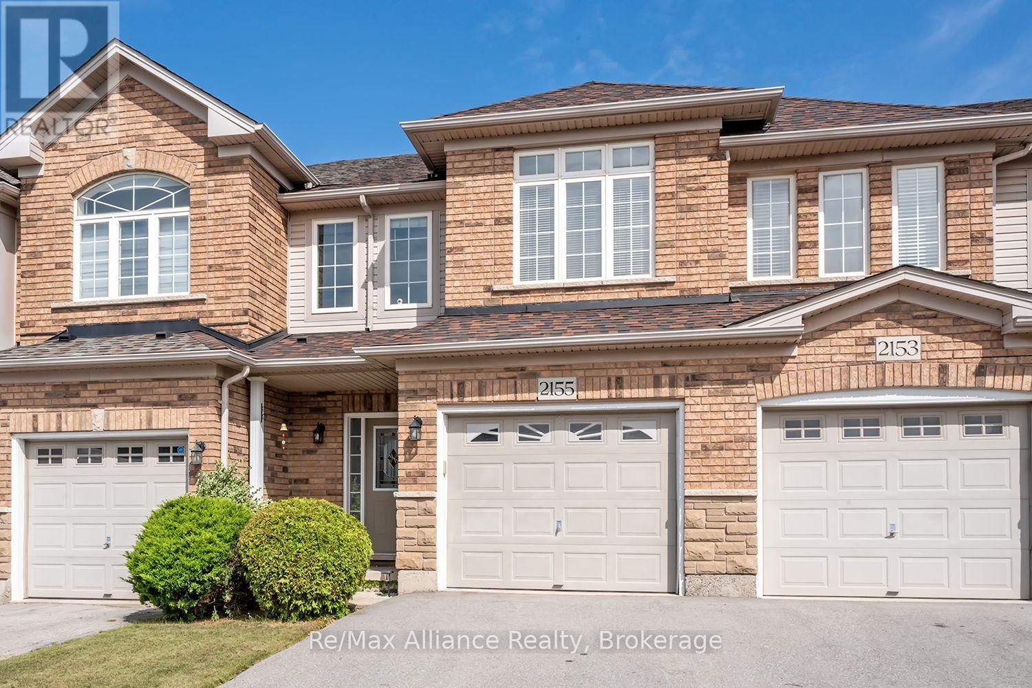 2155 REDSTONE CRESCENT, Oakville, Ontario