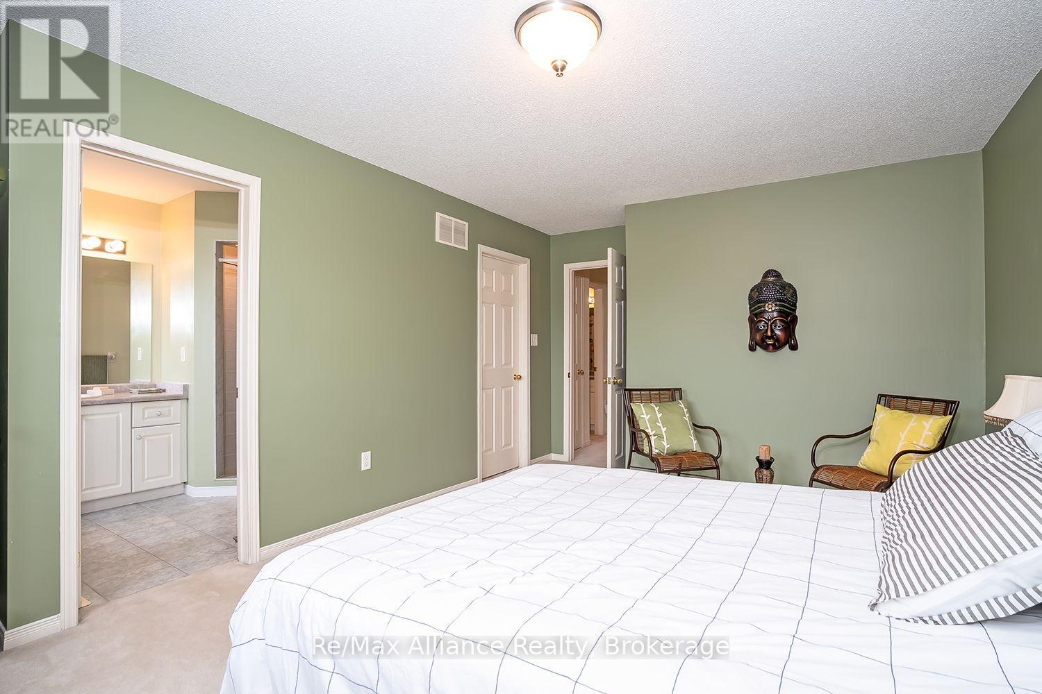 2155 Redstone Crescent, Oakville, Ontario  L6M 5B2 - Photo 20 - W13801438