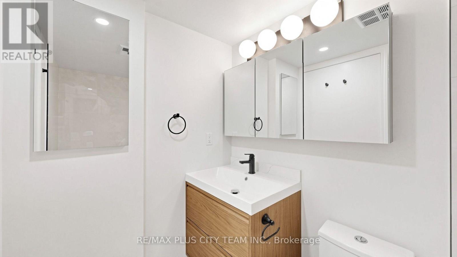 827 - 600 Queens Quay W, Toronto, Ontario  M5V 3M3 - Photo 20 - C13801230