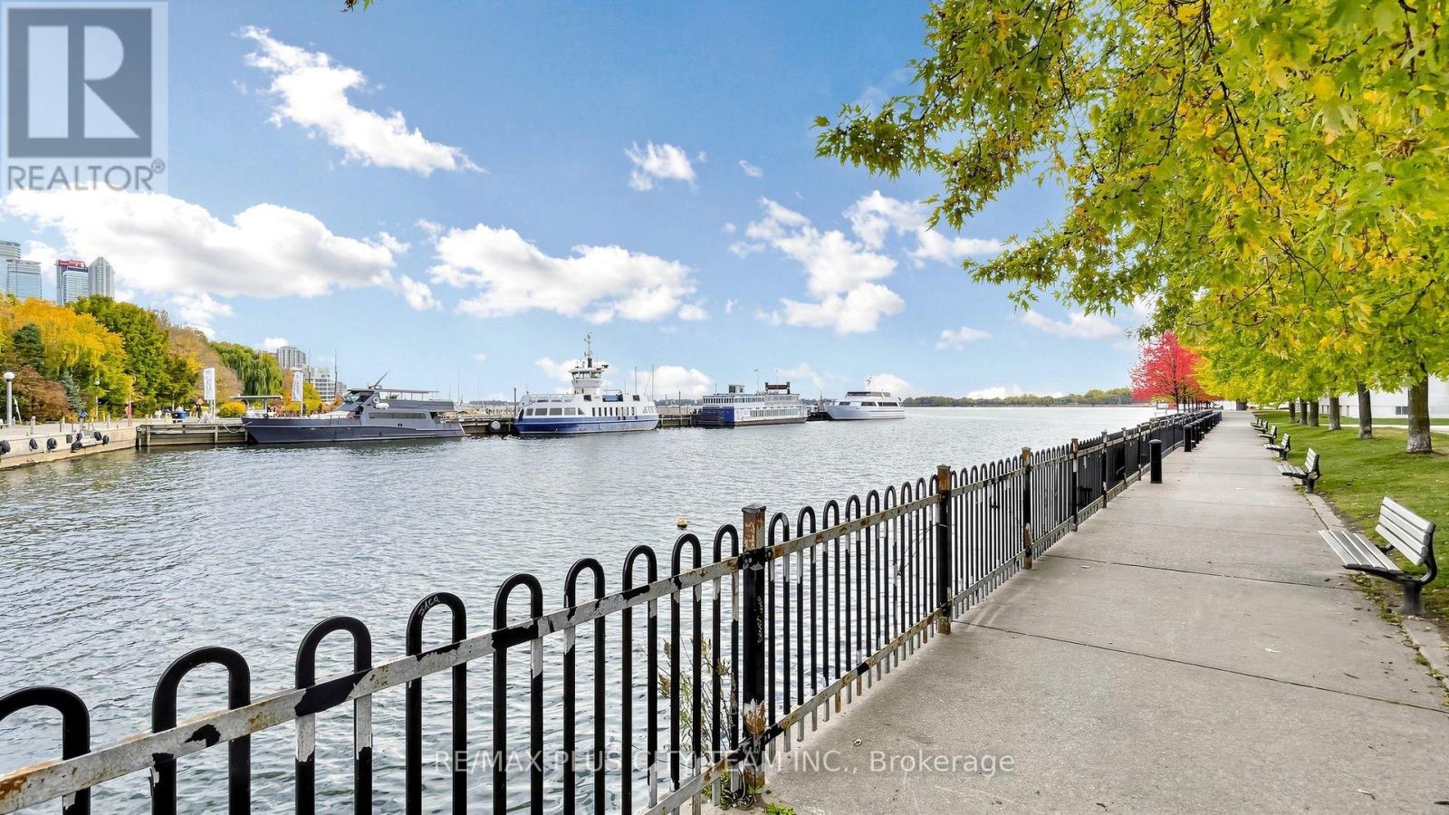 827 - 600 Queens Quay W, Toronto, Ontario  M5V 3M3 - Photo 34 - C13801230