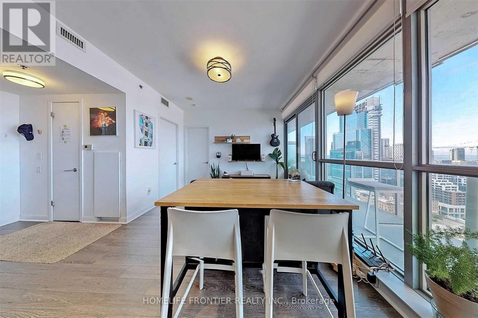 2501 - 375 King Street W, Toronto, Ontario  M5V 1K1 - Photo 17 - C13801412