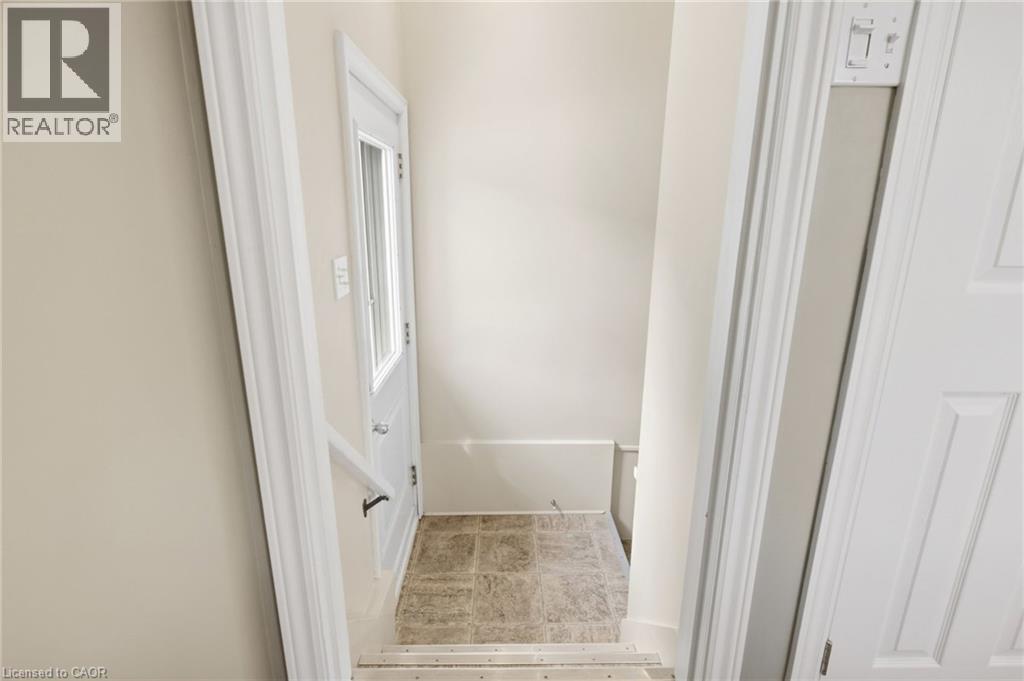 235 Blucher Street, Kitchener, Ontario  N2H 5V6 - Photo 29 - 40863881