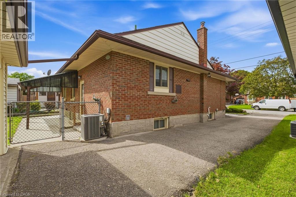 235 Blucher Street, Kitchener, Ontario  N2H 5V6 - Photo 40 - 40863881