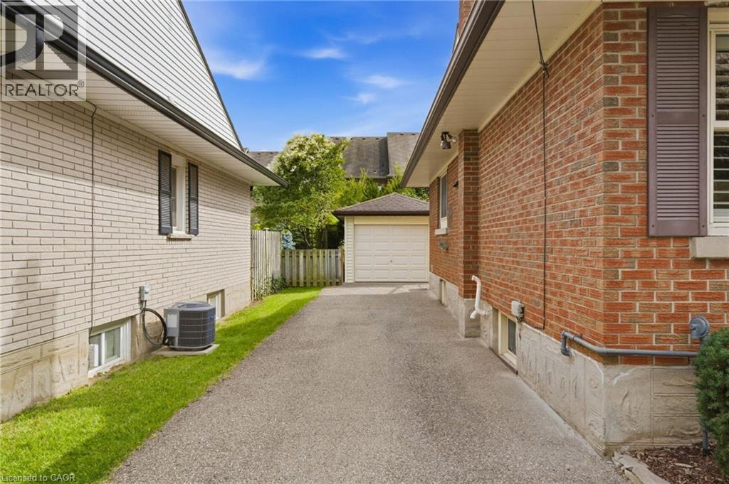 235 Blucher Street, Kitchener, Ontario  N2H 5V6 - Photo 7 - 40863881