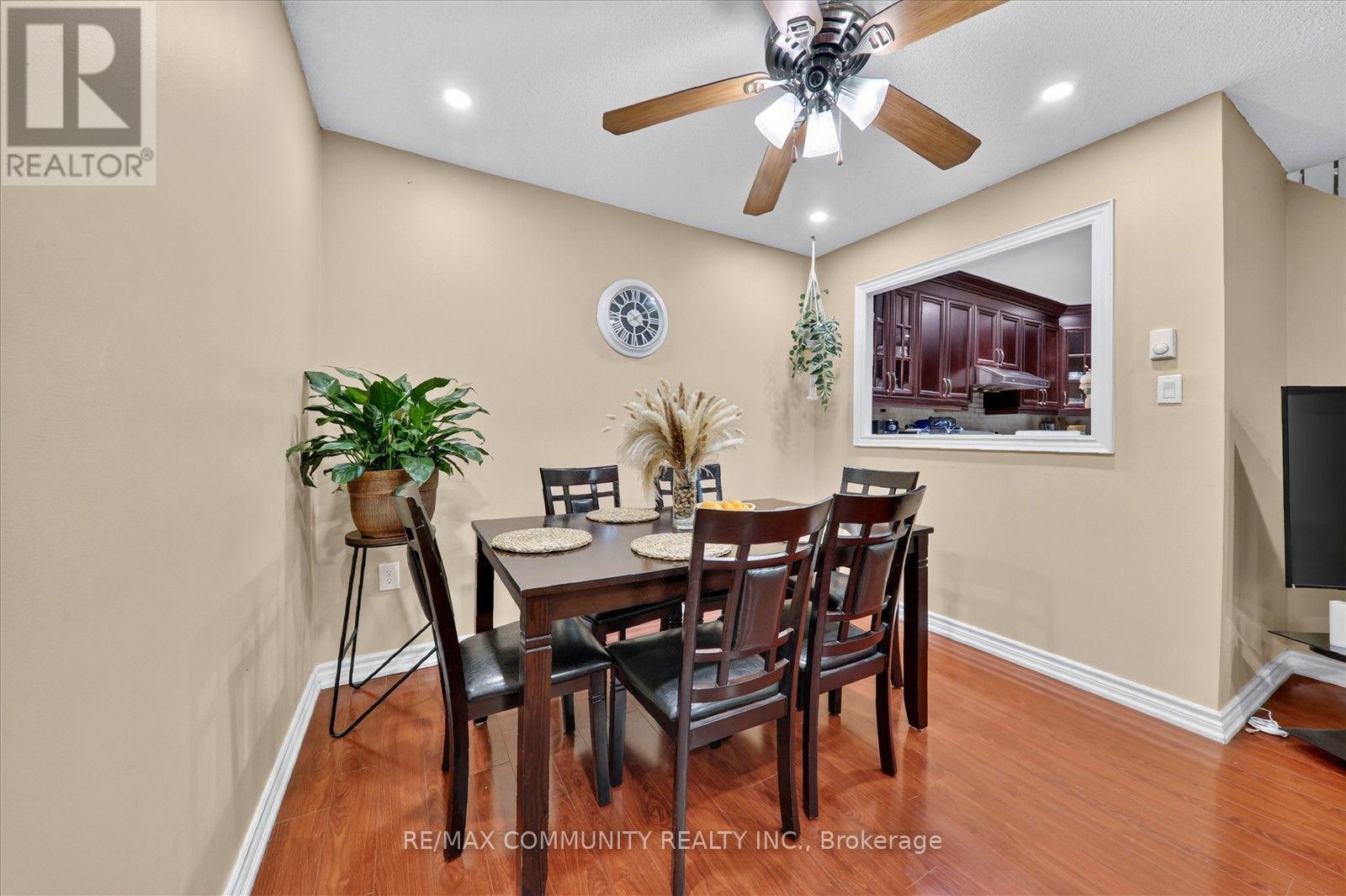 1067 - 100 Mornelle Court, Toronto, Ontario  M1E 4X2 - Photo 18 - E13801176