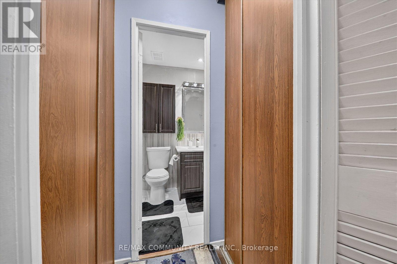 1067 - 100 Mornelle Court, Toronto, Ontario  M1E 4X2 - Photo 33 - E13801176