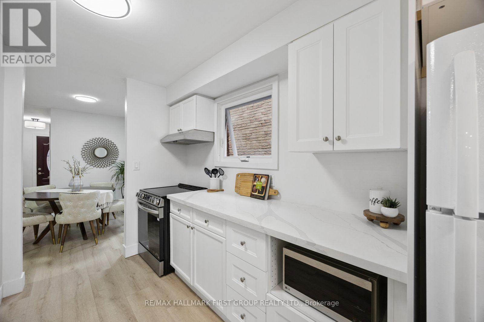 4 Lowder Place, Whitby, Ontario  L1N 8C1 - Photo 14 - E13801234