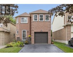 4 LOWDER PLACE, Whitby, Ontario