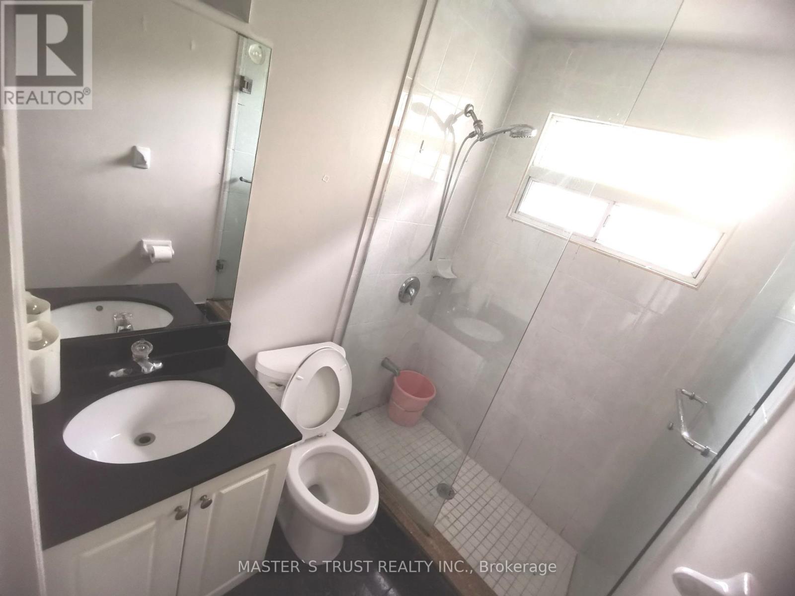 6 Cross Hill Road, Toronto, Ontario  M1T 3E4 - Photo 12 - E13801294