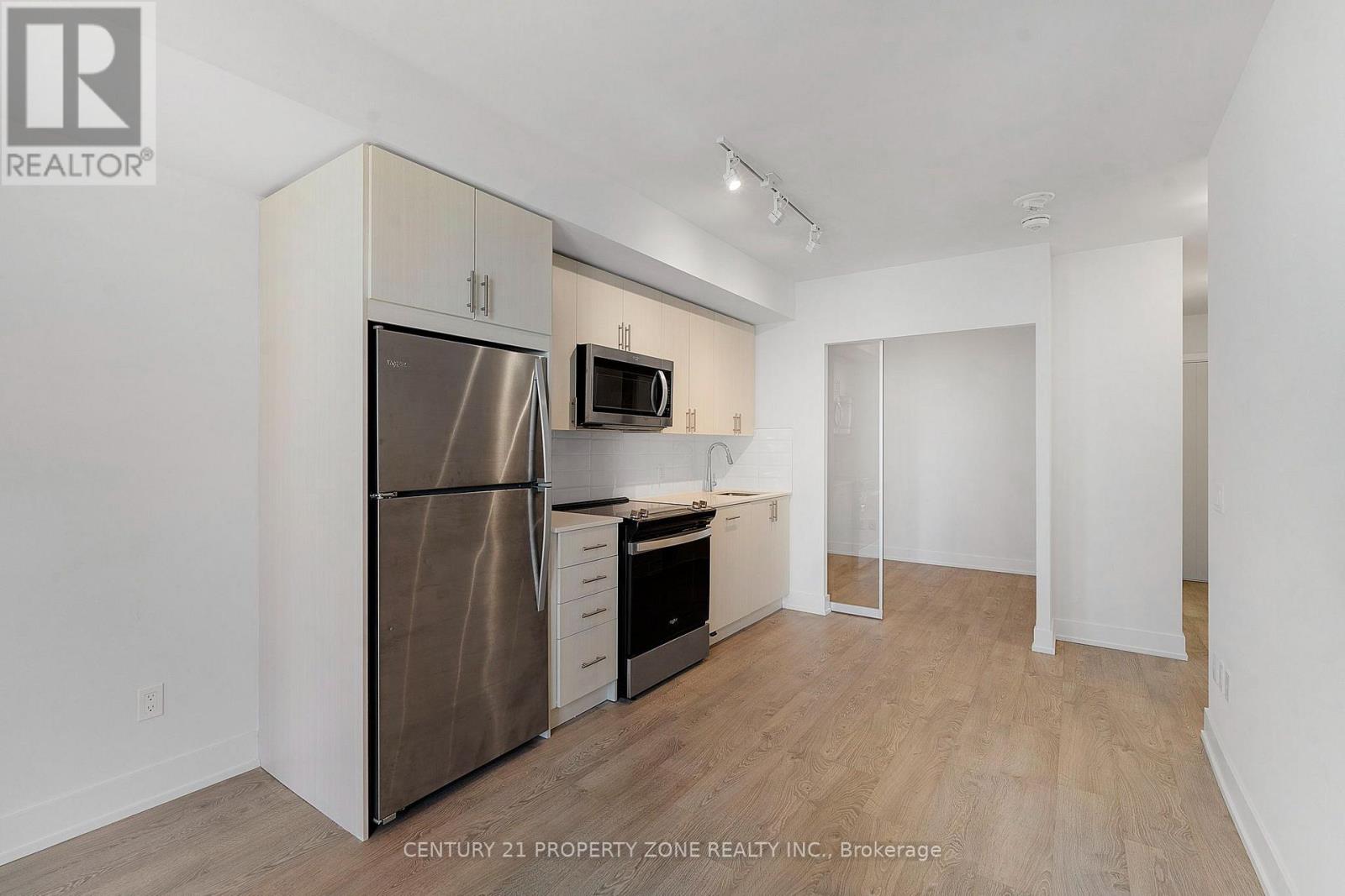 1015 - 2550 Simcoe Street N, Oshawa, Ontario L1L 0R5 - Photo 8 - E13801296